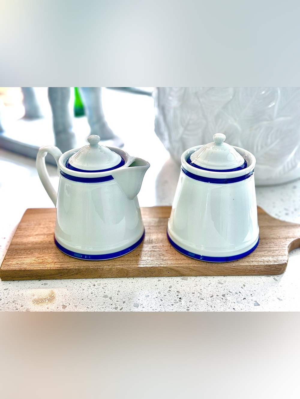WILLIAMS-SONOMA Brasserie Blue Creamer & Sugar with Lids Set